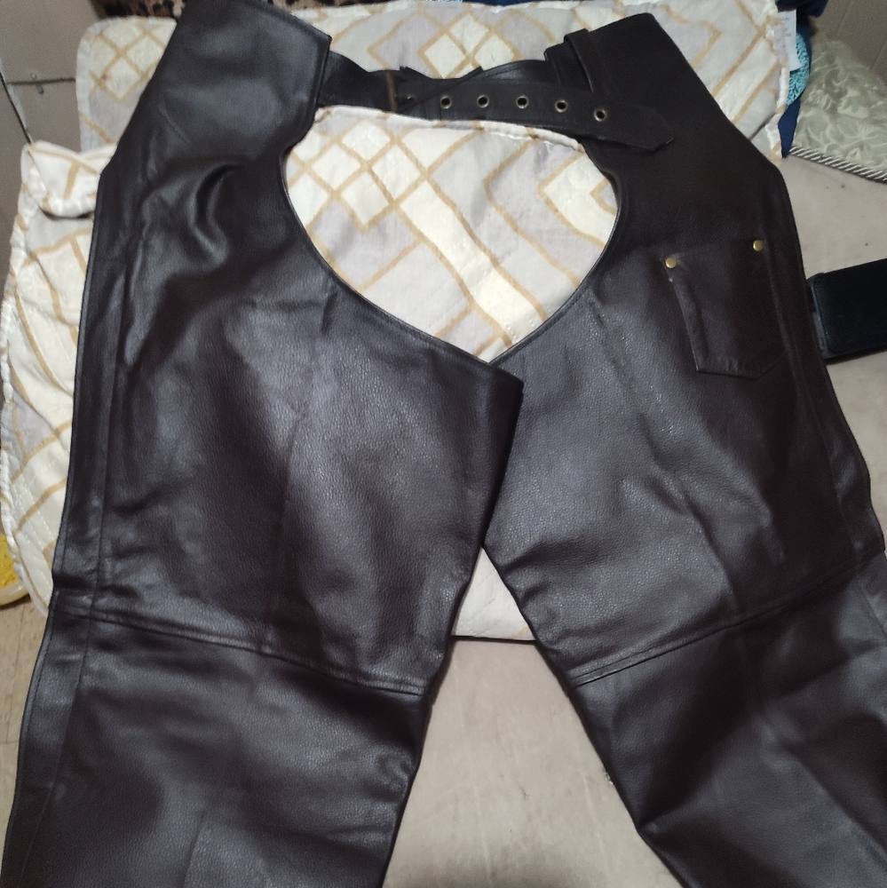mens large natural leather chaps brand new